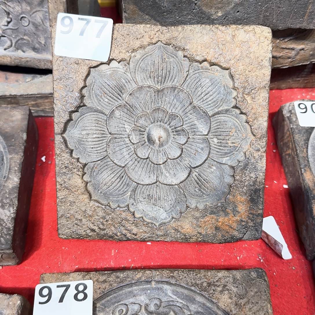 老砖后刻茶台，砚台，画像砖
