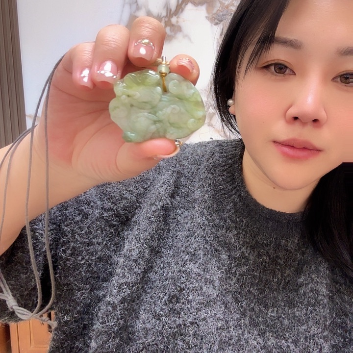 蛇纹石玉合金颈饰