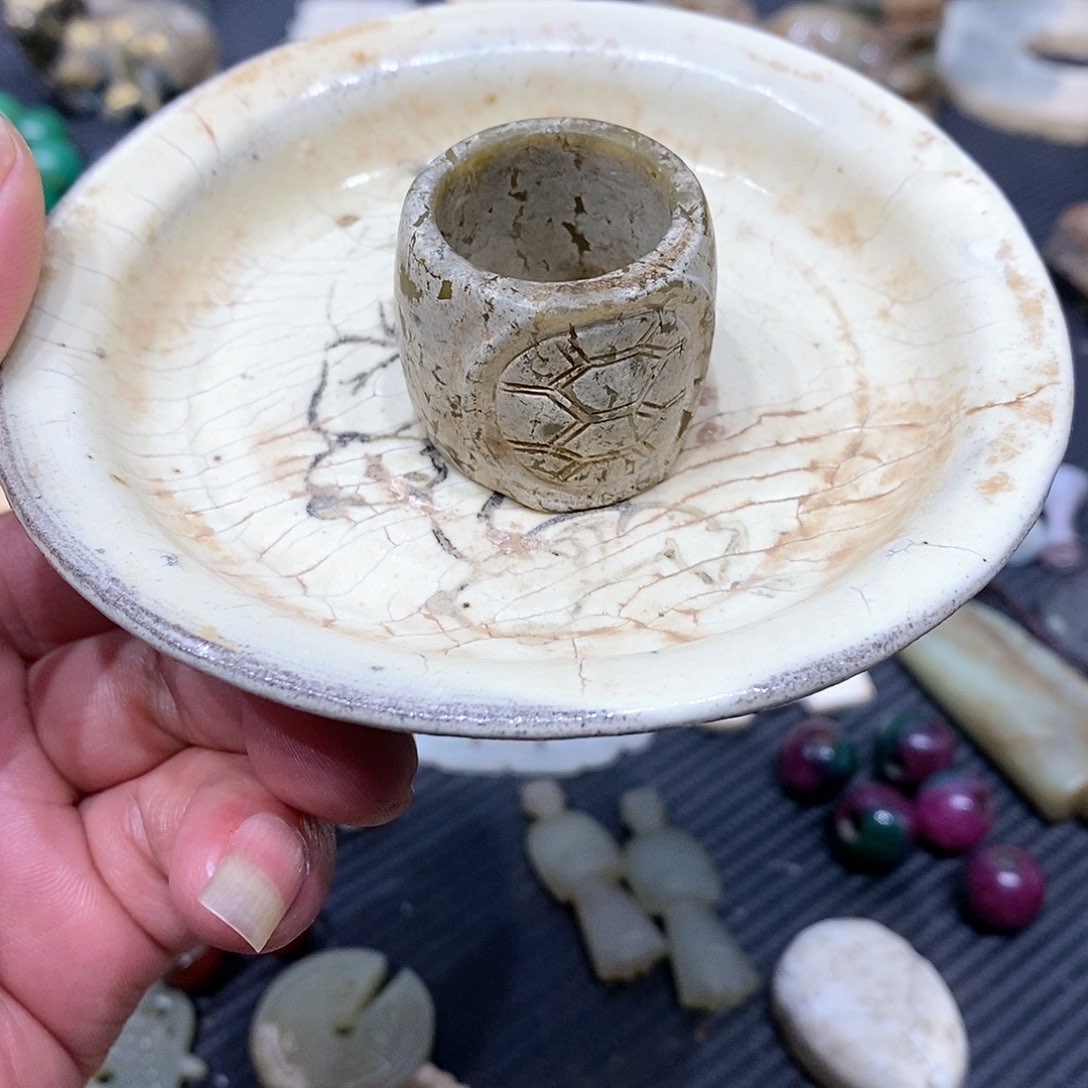 茶盏………………………………