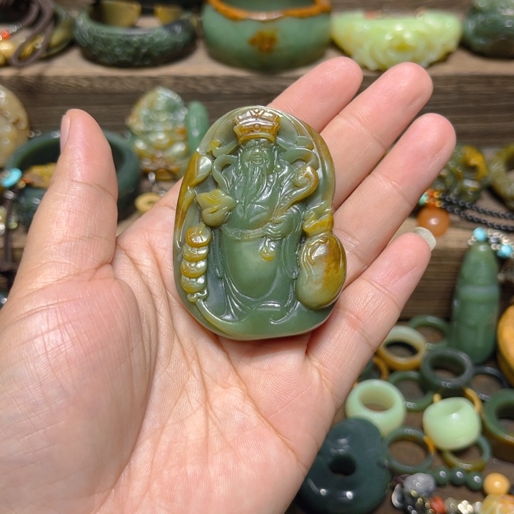 满***满岫岩河磨玉（透闪石质玉）未镶嵌颈饰