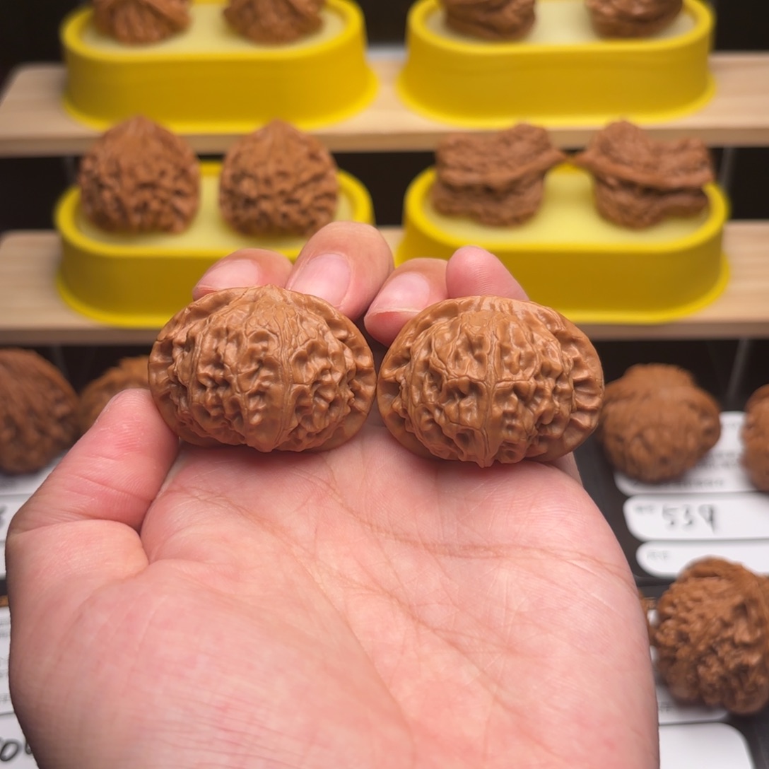 文玩核桃把件41宫灯500