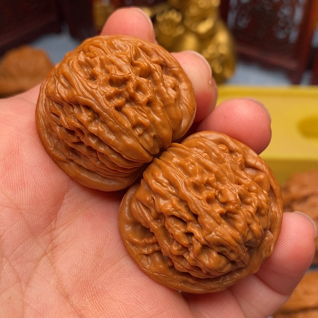 文玩核桃把件35全品毕业汉高楼