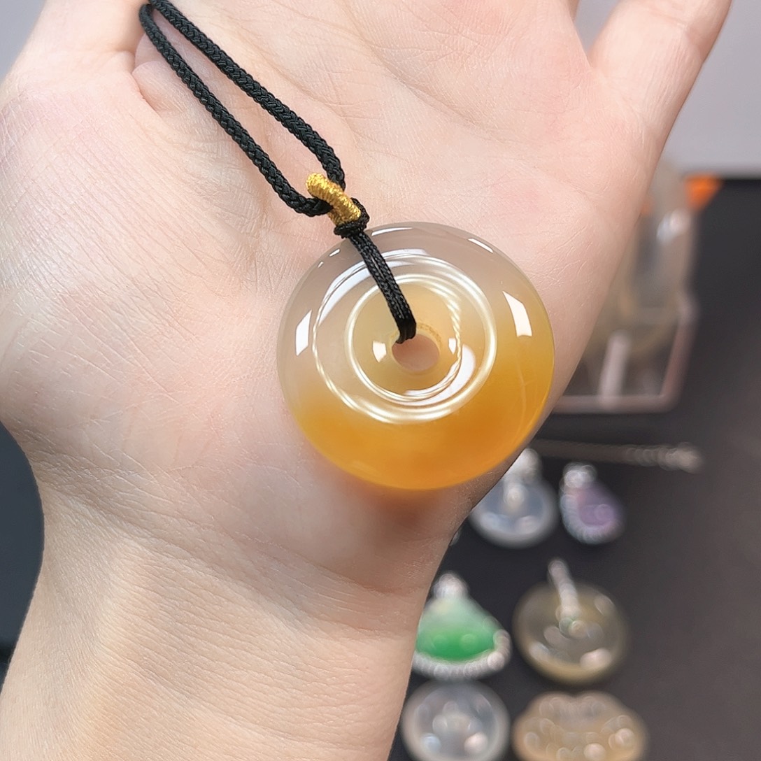 玛瑙/玉髓未镶嵌颈饰