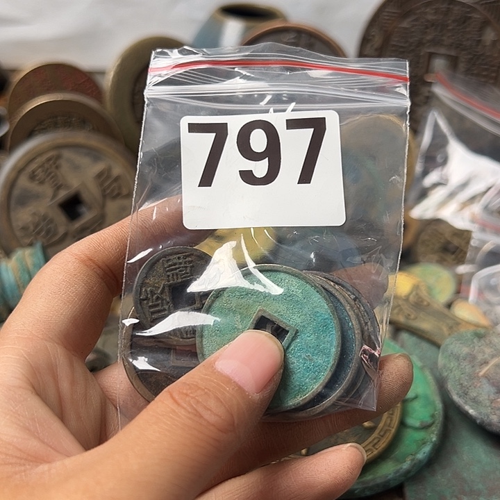 用***2铜复古文创工艺品