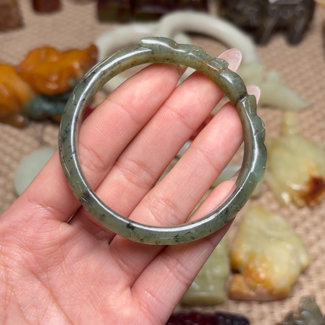 白玉菩提吊坠白玉菩提——白玉菩提