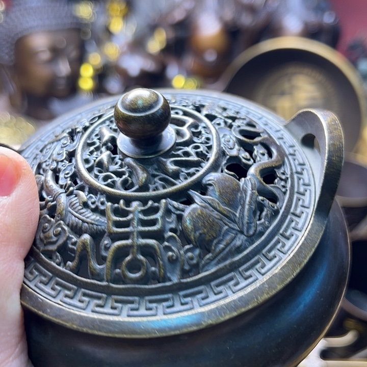 铜1224556789987667788