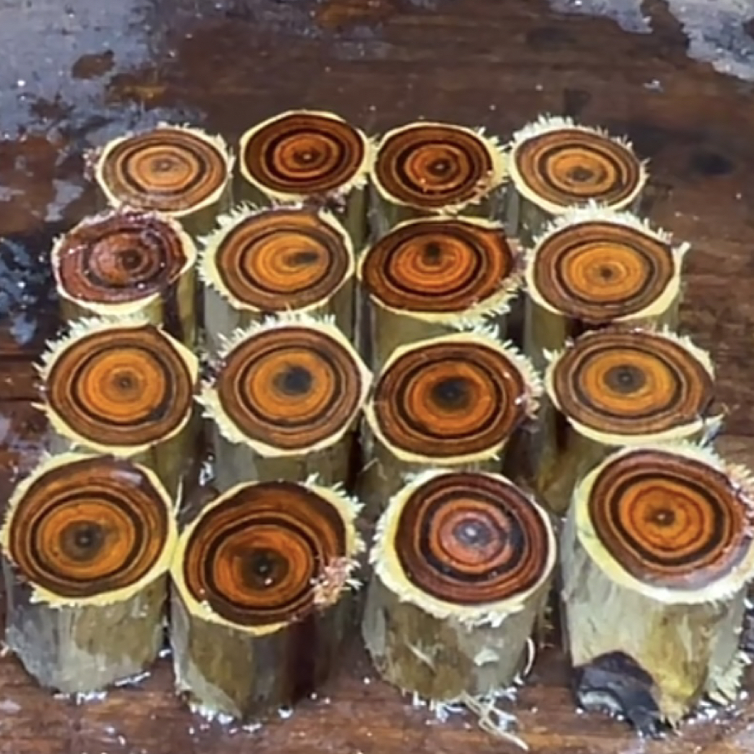 老料花梨原木摆件首饰