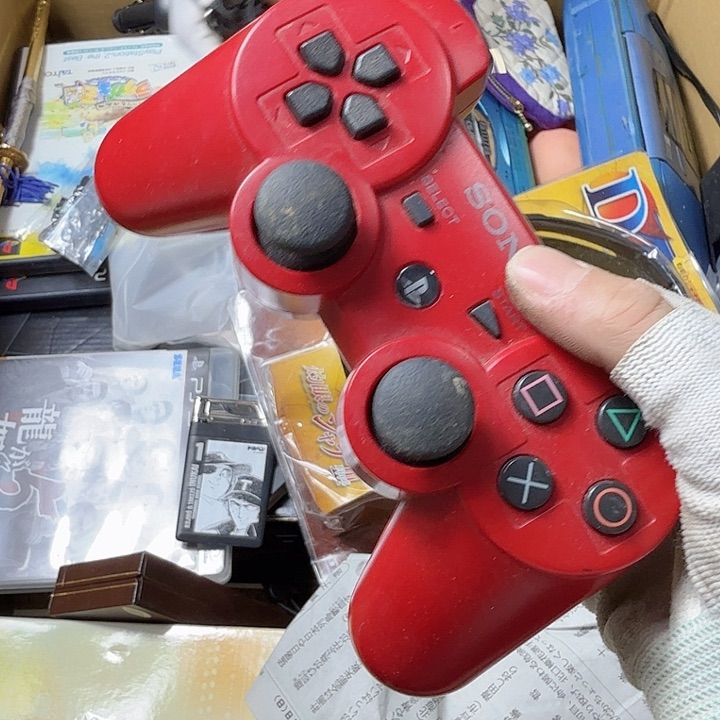 蜡***新中古商品，瑕疵品，不保好坏。788