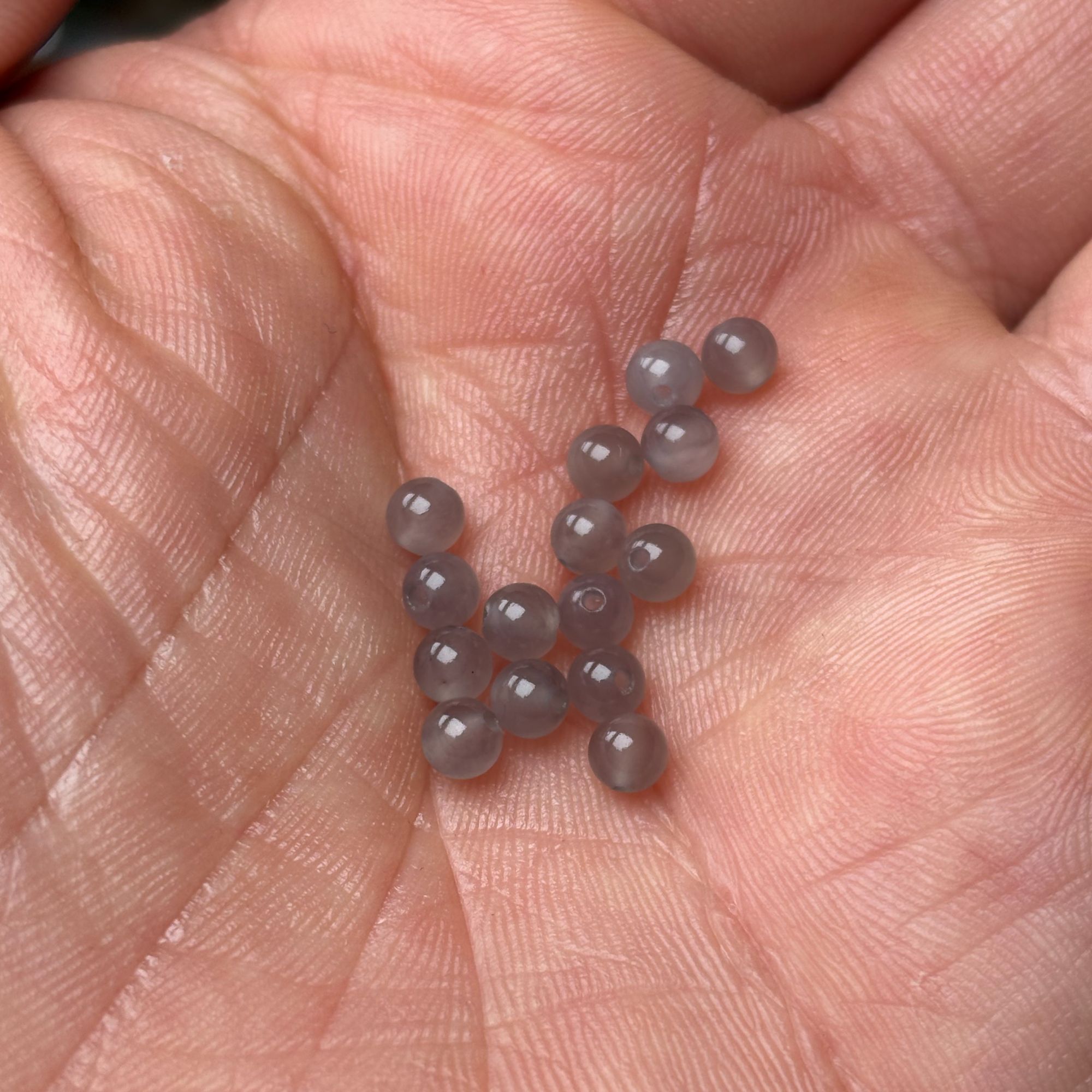 天然冰透和田玉烟紫散珠路路通玉石dly圆珠配饰手串配珠珠径4mm