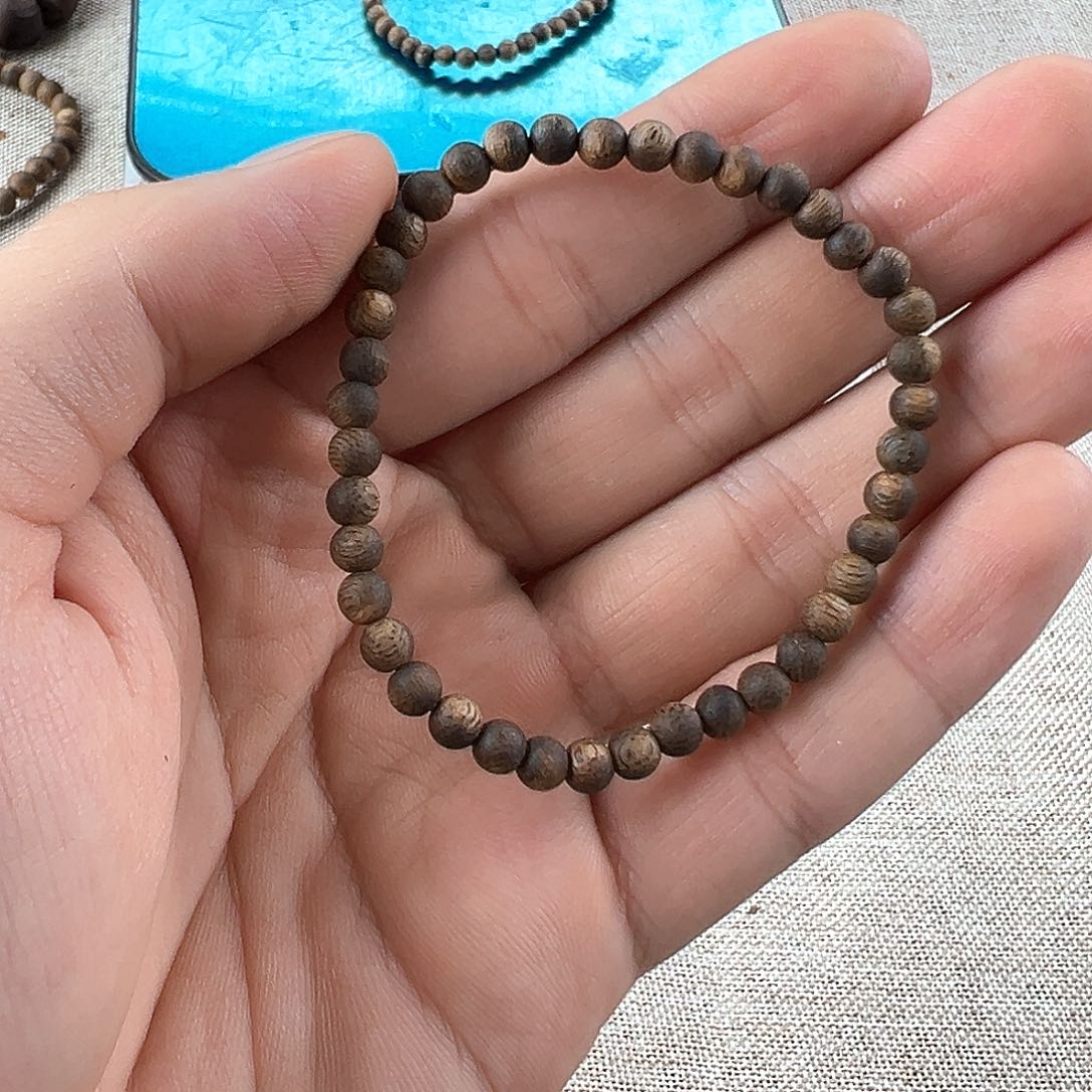 沉香香囊沉香04圆珠单白棋