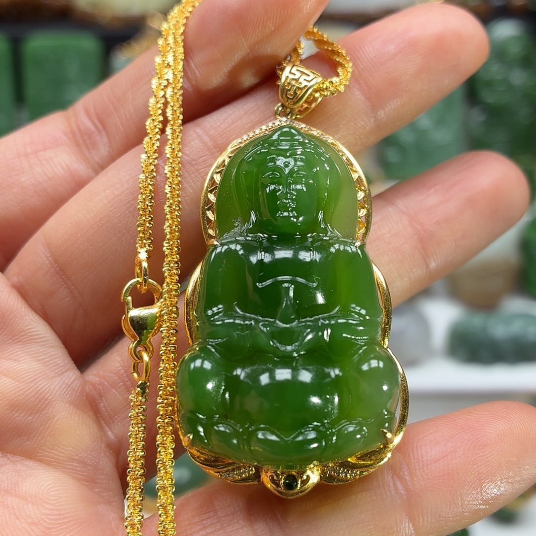 和田玉18K金镶嵌颈饰