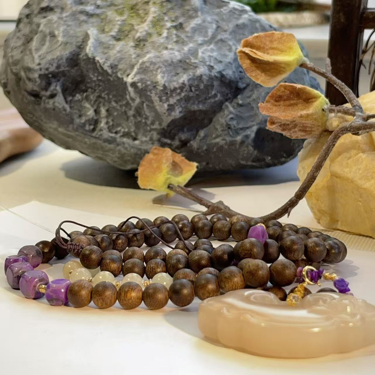 沉香奇楠皇家紫藕粉如意锁毛衣链/18k/65cm/6mm/ABQ4199（卿安）