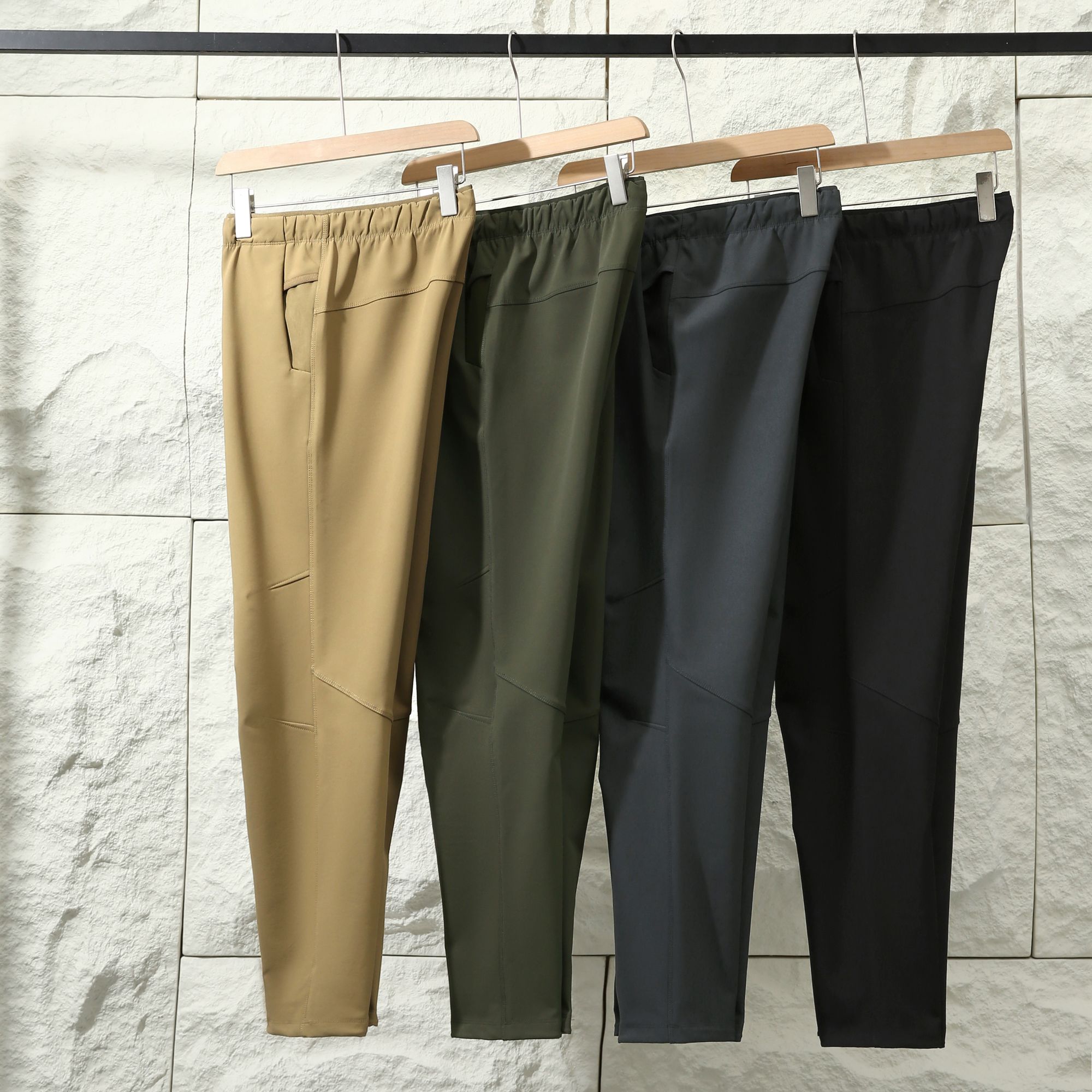 运动户外 2025秋冬季辛苦男士软壳户外登山裤加绒通勤休闲长裤