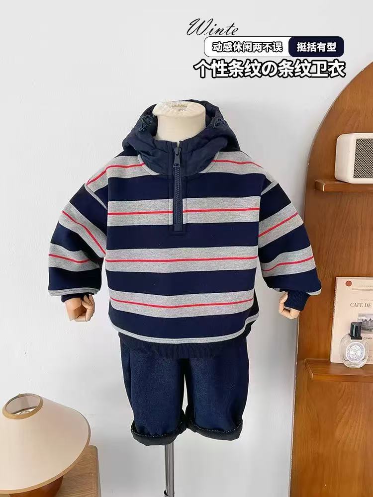 子航同款 冬季新款儿童韩版条纹百搭加绒加厚卫衣ds7202