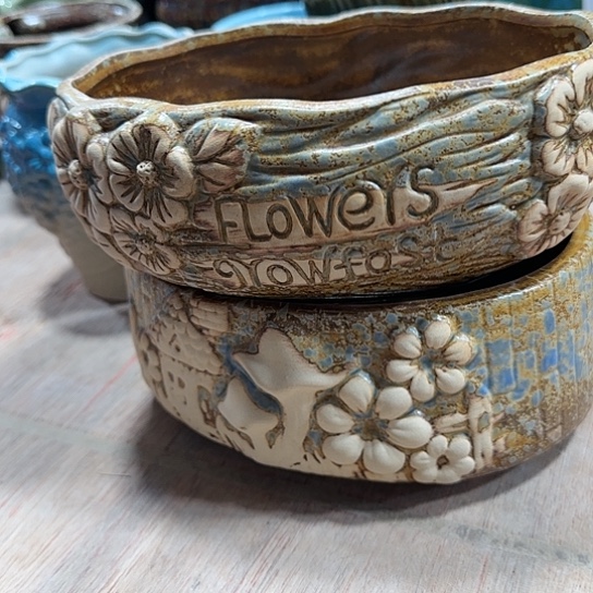 有孔！！有问题问客服，满9元包邮