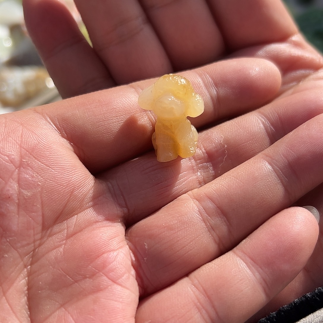 淡***忘和田玉未镶嵌颈饰