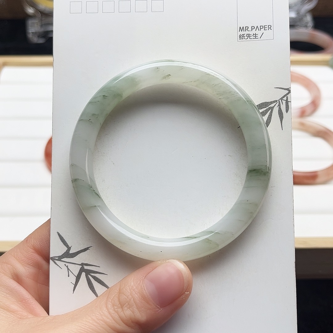 未镶嵌手镯石英质玉10