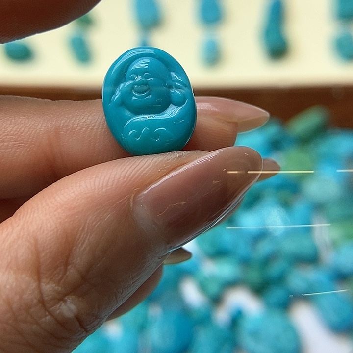 绿松石颈饰未镶嵌