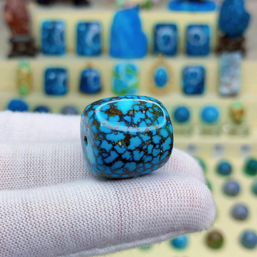 绿松石绿松石未镶嵌