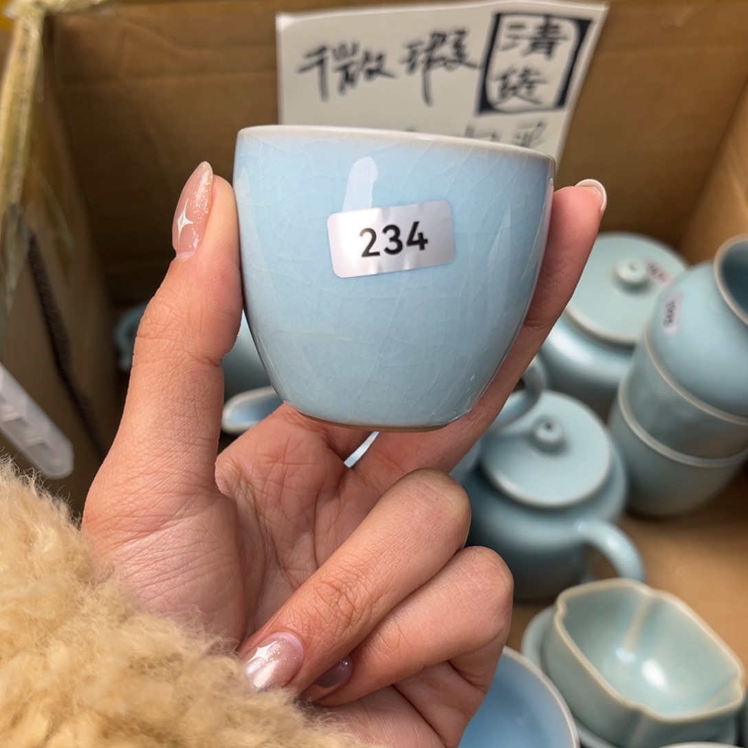 摆件陶路****）234哈哈哈哈哈哈哈两个