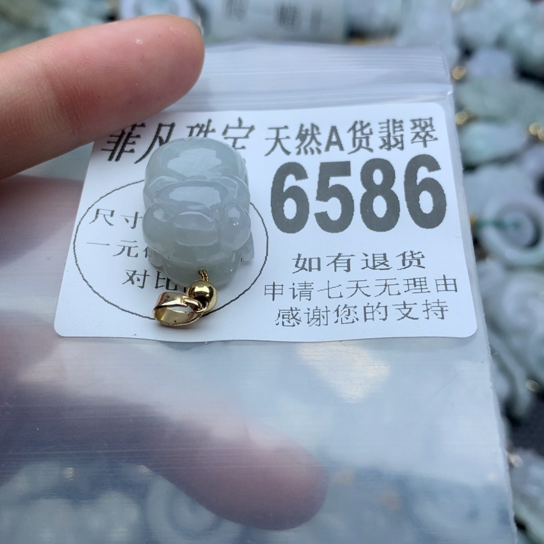 翡翠颈饰未镶嵌6586，