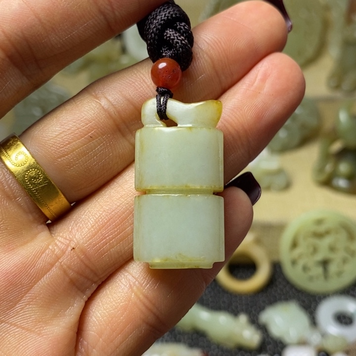 和田玉挂件未镶嵌