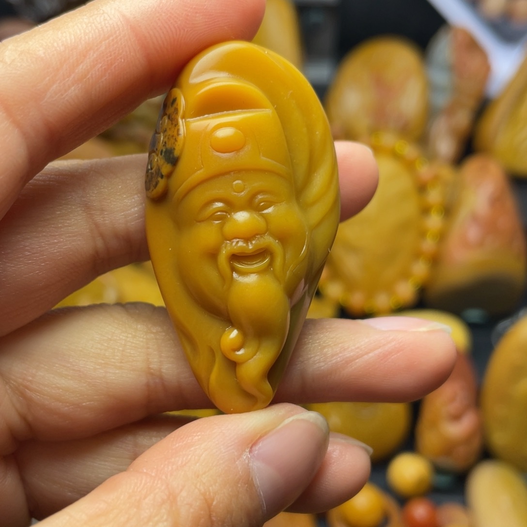 未镶嵌挂件石英质玉