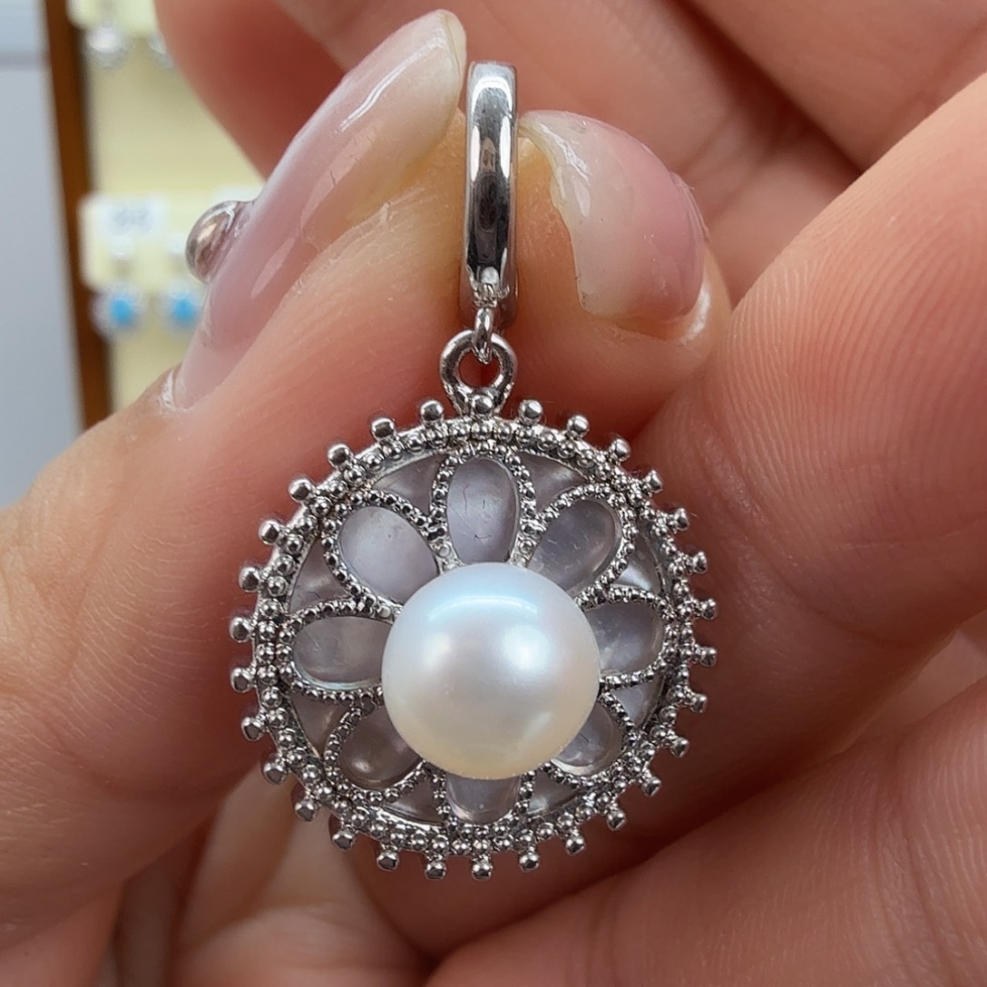 淡水珍珠吊坠(不含链)未镶嵌