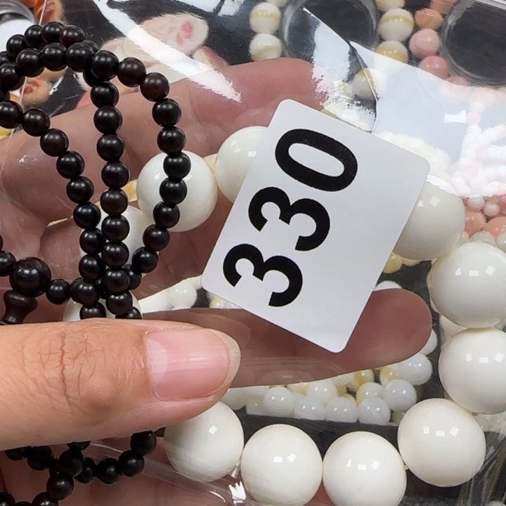 钱***胆奶白1.6的单圈一条