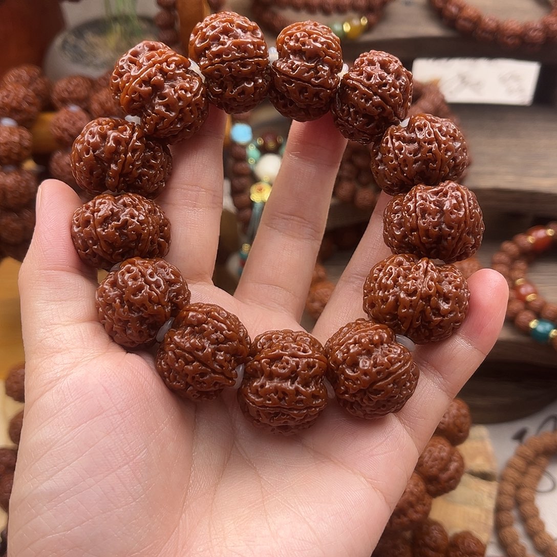 ****众金刚菩提吊坠六瓣