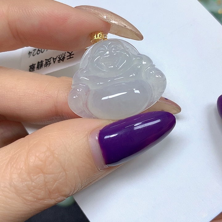 翡翠18K金镶嵌颈饰挂件