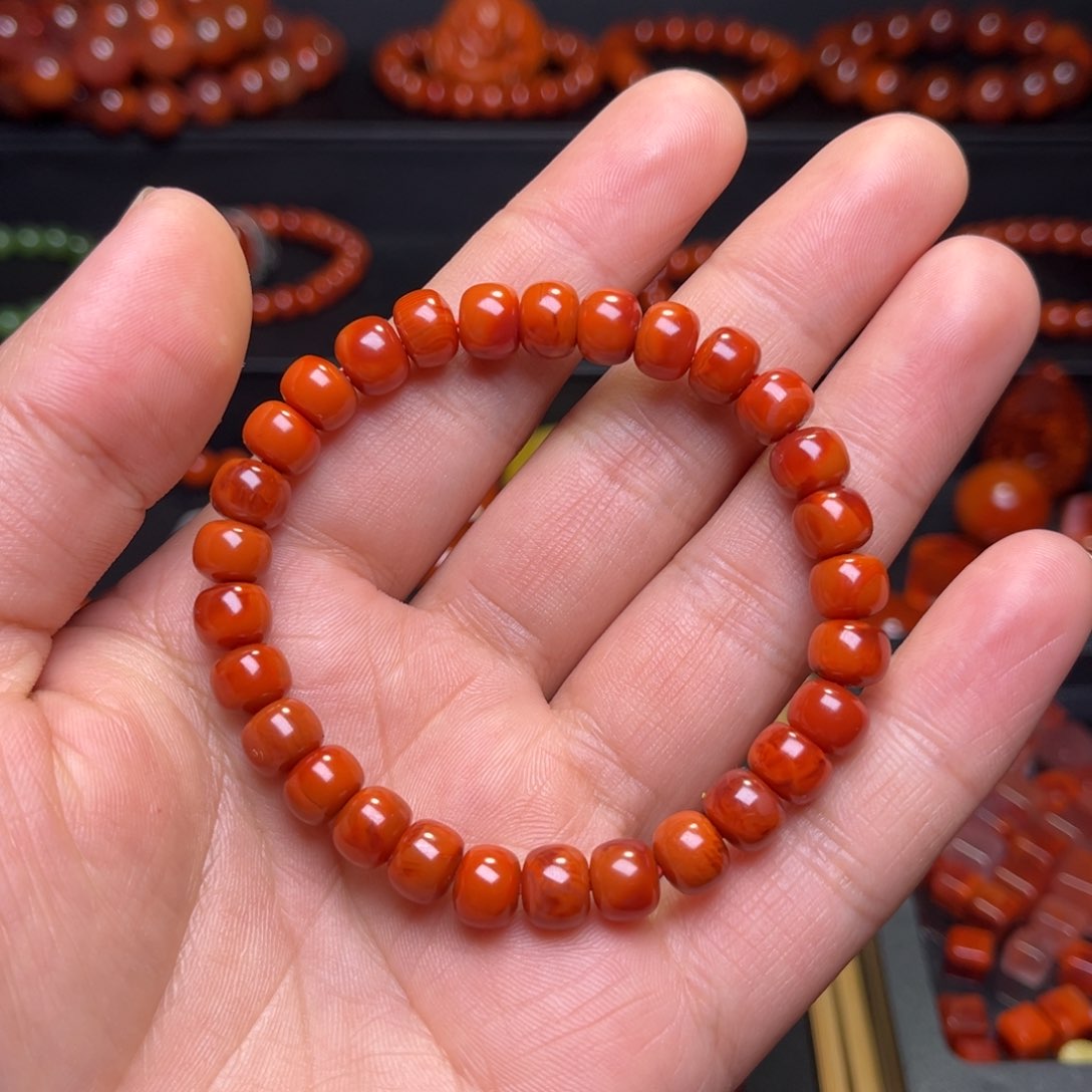 南红玛瑙手串未镶嵌原矿瓦西老型单圈7mm+