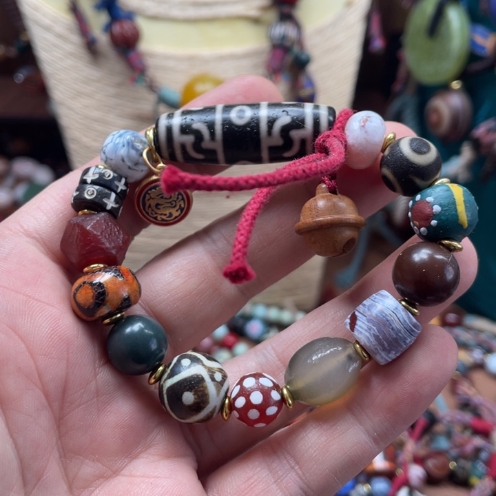 玛瑙/玉髓颈饰未镶嵌