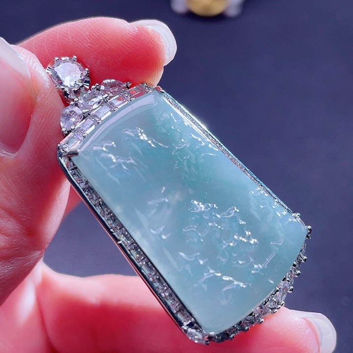 翡翠吊坠(不含链)未镶嵌