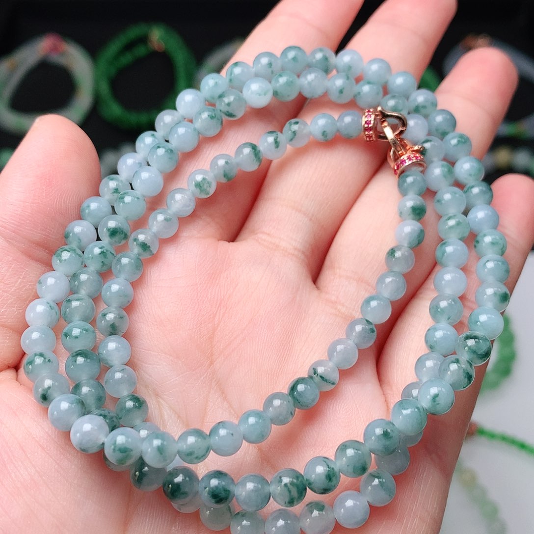 翡翠手链未镶嵌翡翠