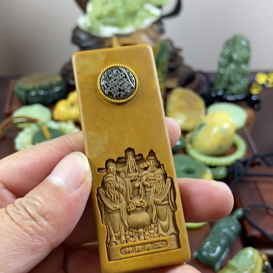 硅化玉（树化玉）挂件未镶嵌