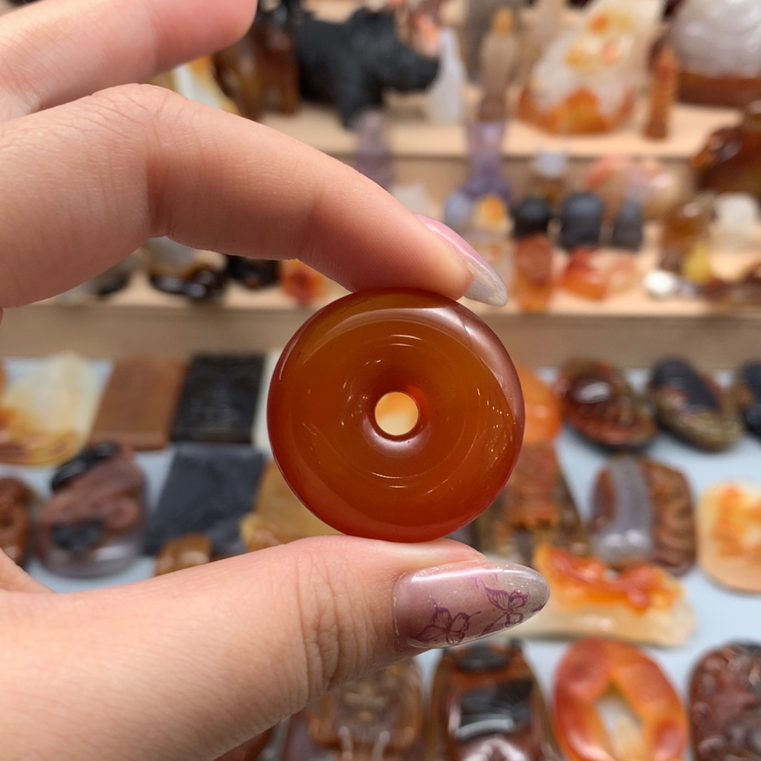 合金颈饰玛瑙/玉髓