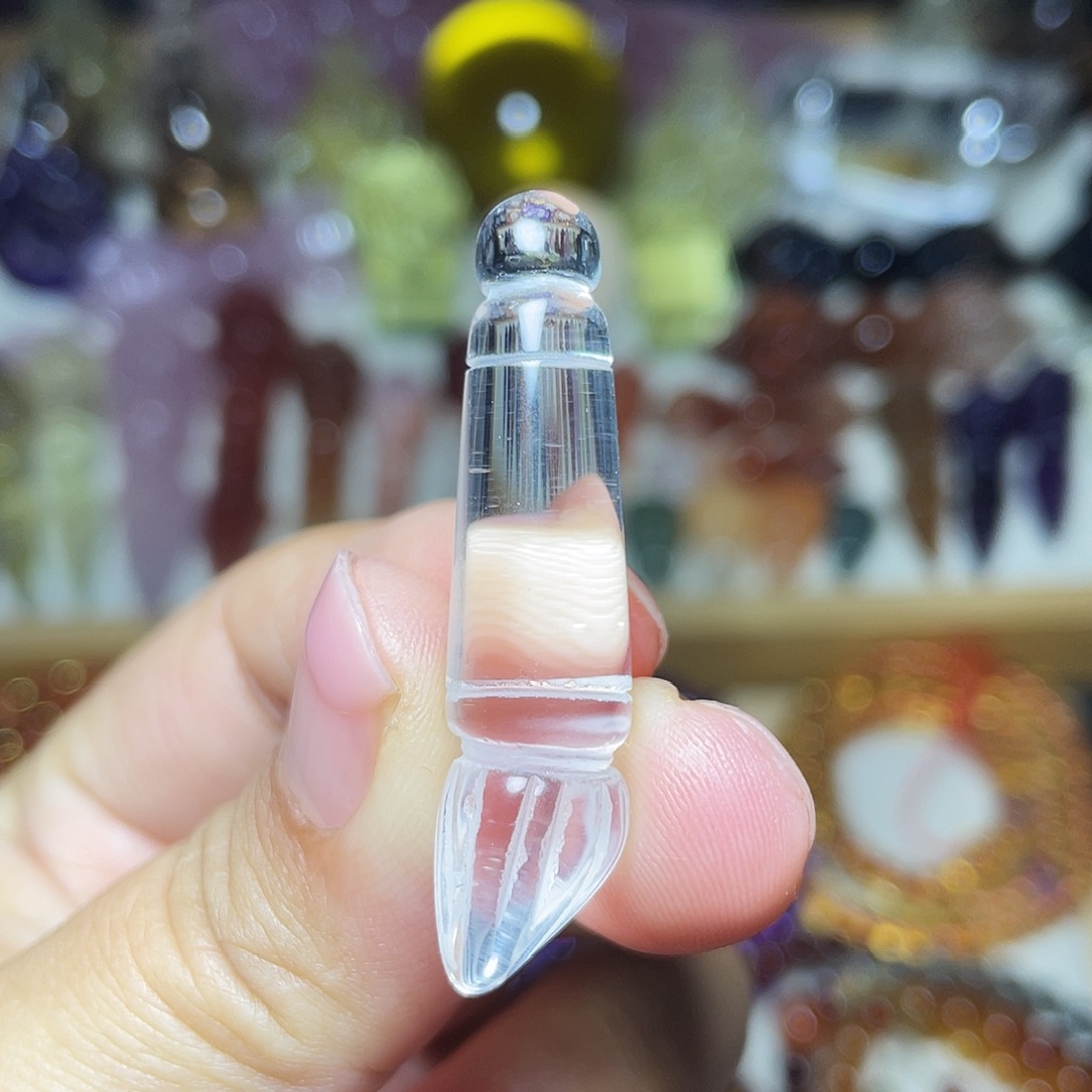 颈饰水晶未镶嵌吊坠