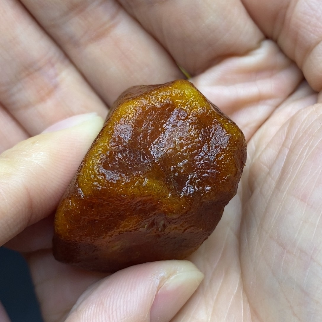 未镶嵌定制蜜蜡胖