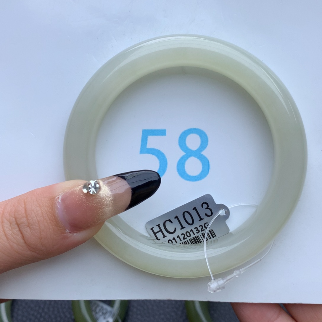 和田玉手镯未镶嵌安***子