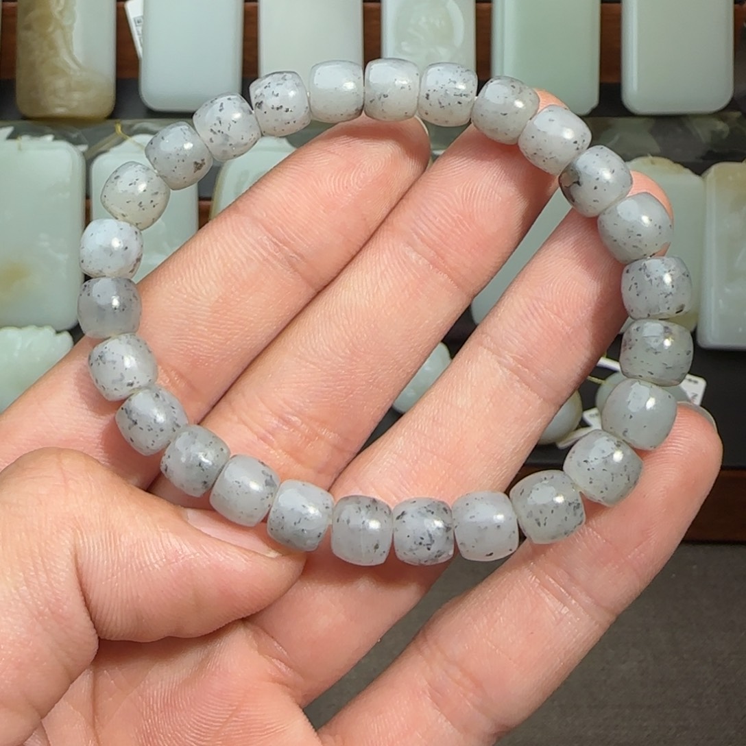 和田玉手串未镶嵌