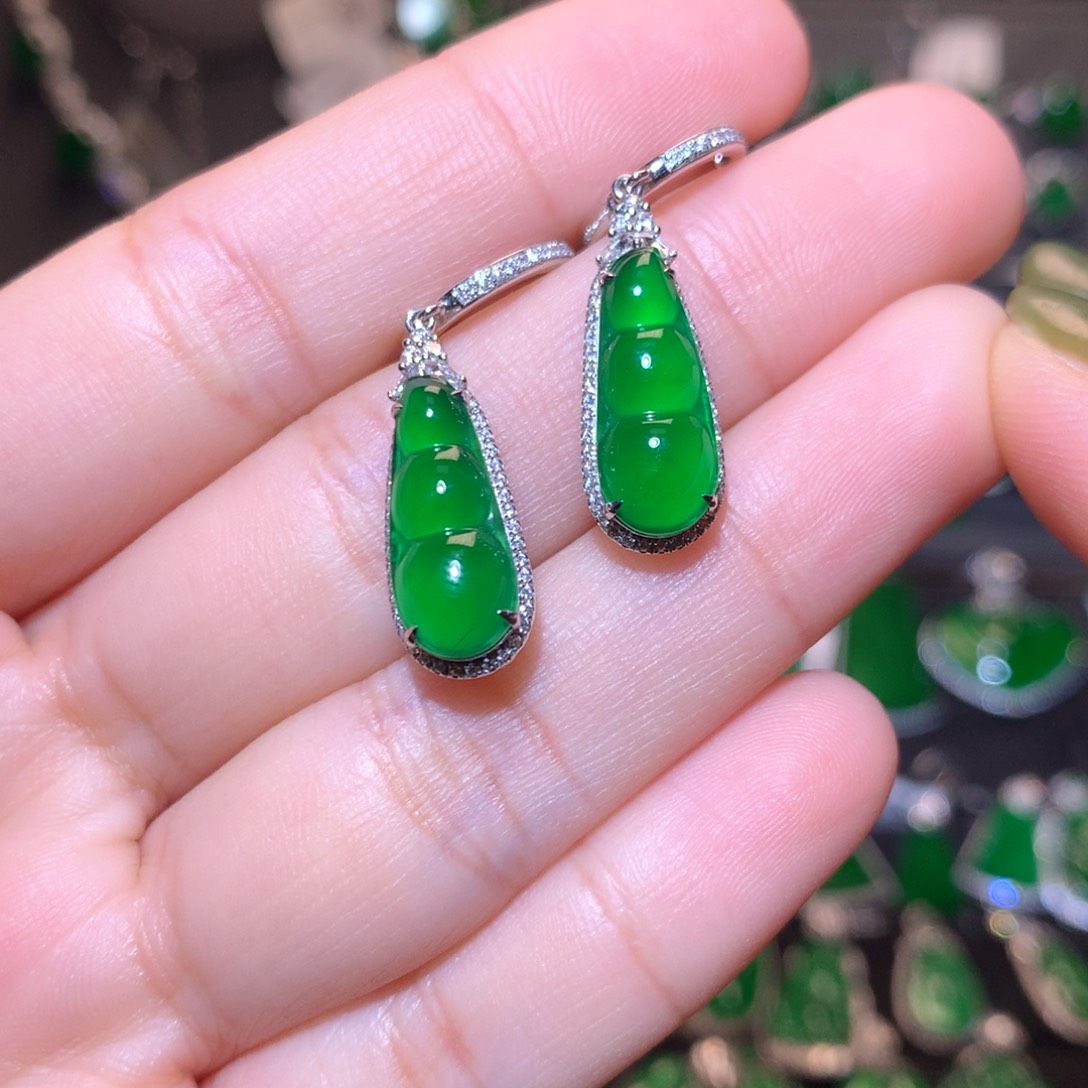 翡翠耳饰18K金镶嵌豆子