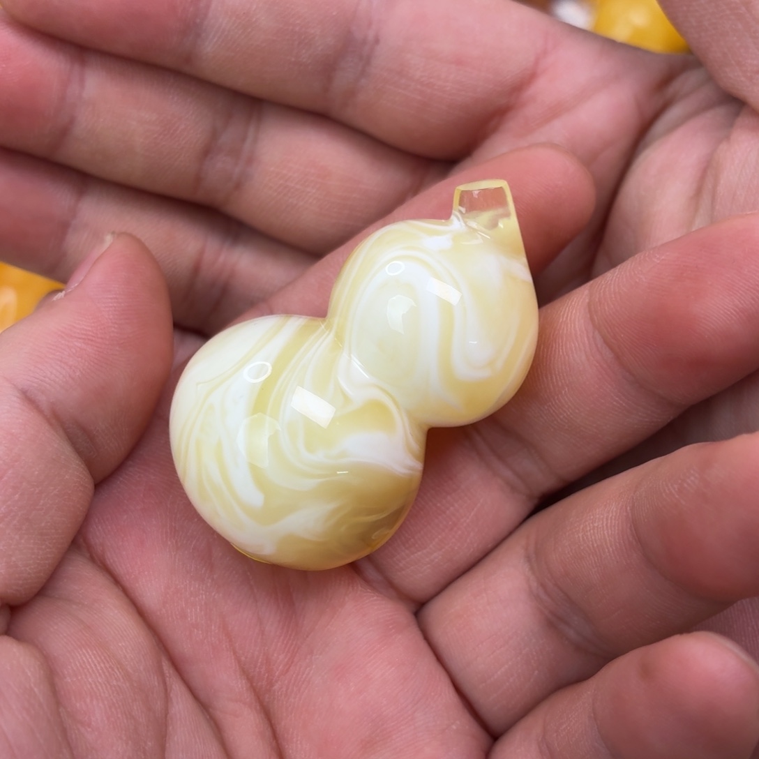 蜜蜡未镶嵌吊坠(不含链)