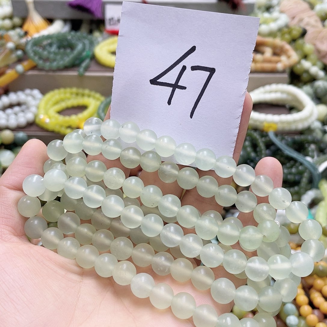未镶嵌蛇纹石玉手链