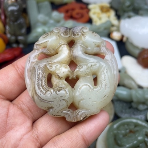 蛇纹石玉颈饰未镶嵌101