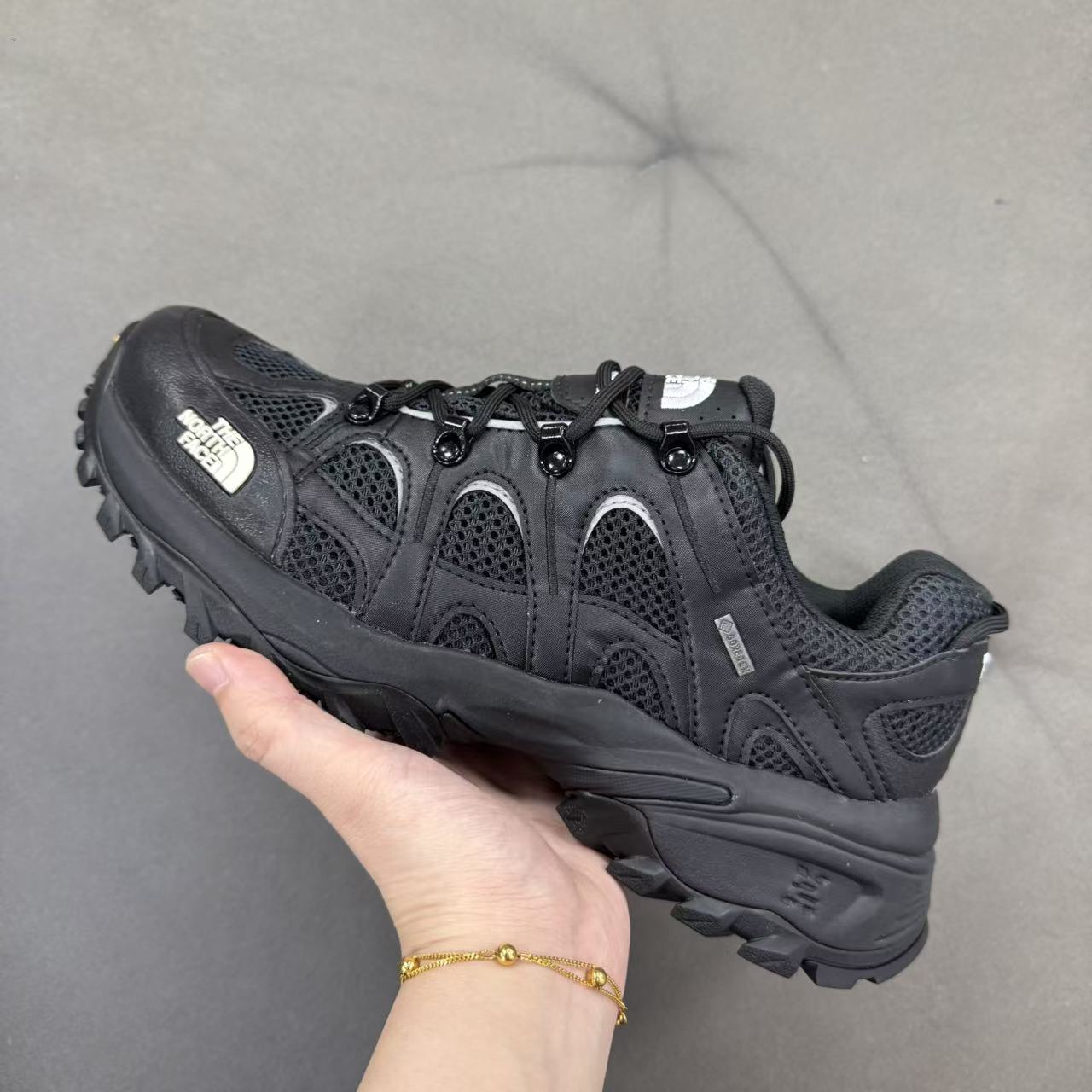 TheNorthFace/北面/新款户外运动休闲鞋 Q375无原盒 部分鞋垫后配