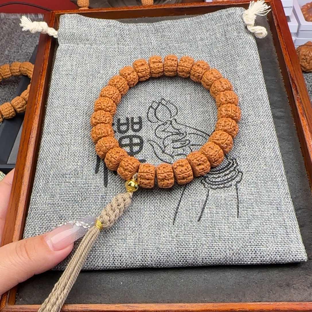 金刚菩提吊坠皮皮虾