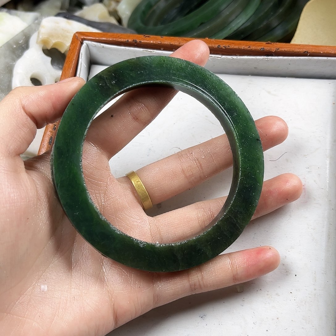 未镶嵌手链和田玉澉****！