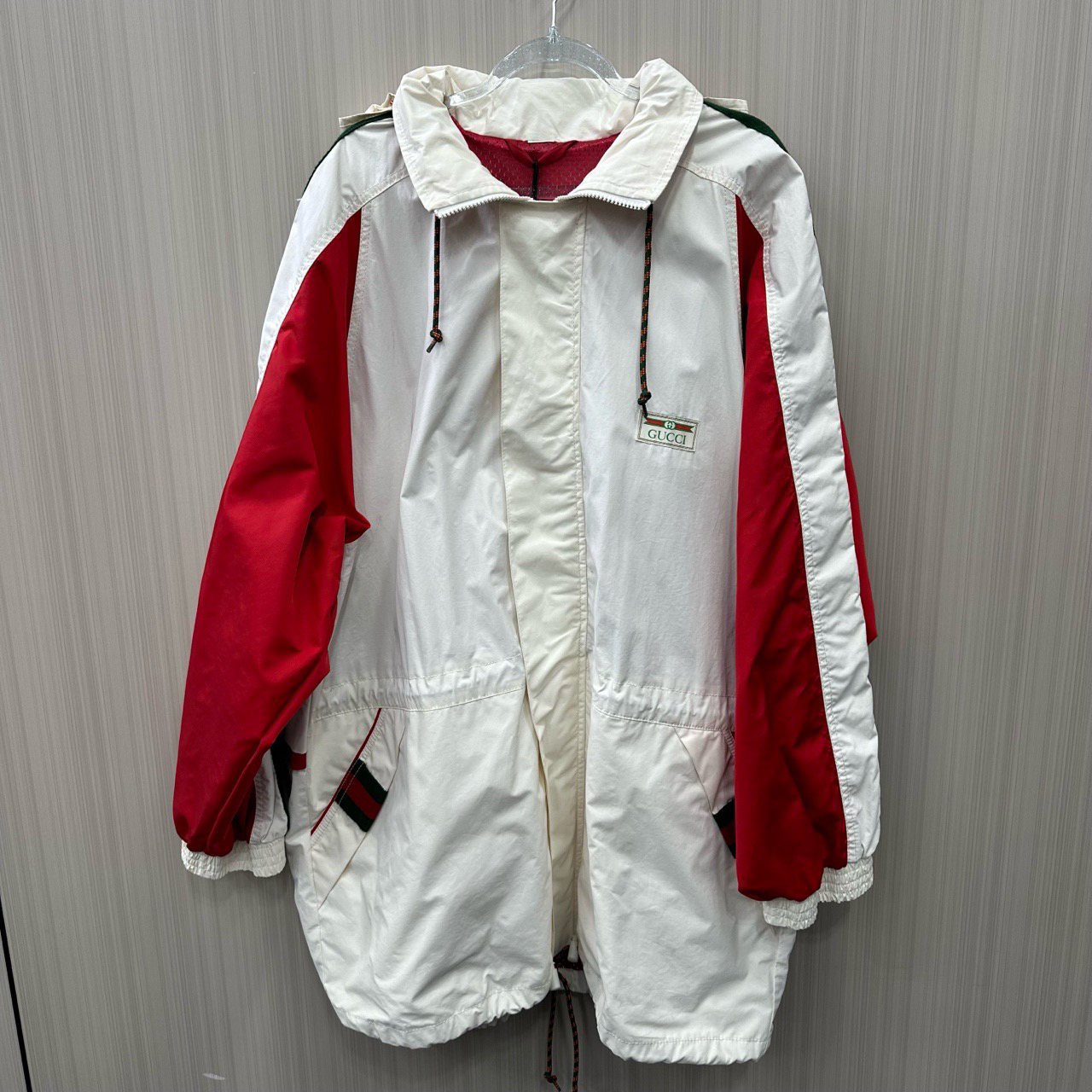 99新 GUCCI/古驰 红绿条纹白红中长款外套 尺码50。10127