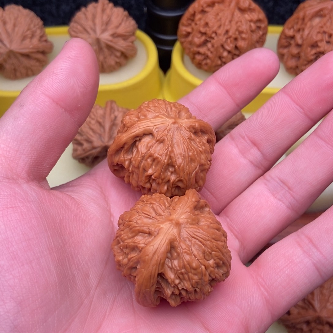 文玩核桃把件A****李磨盘